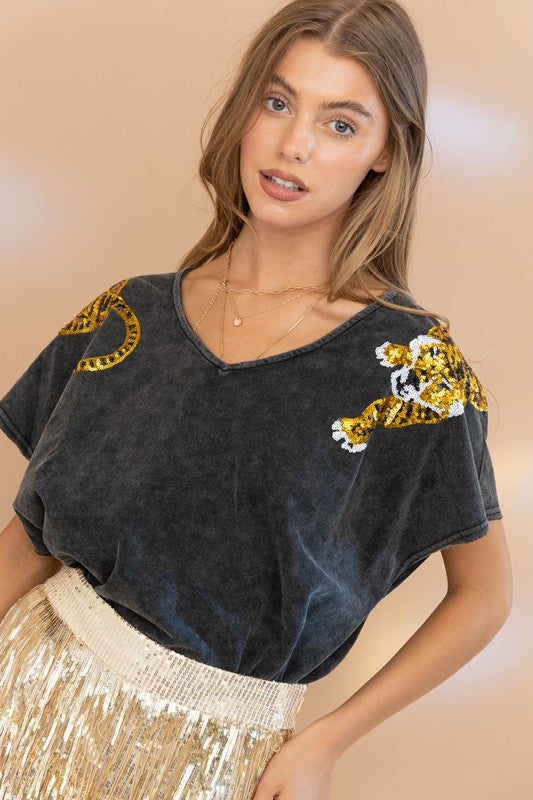 Tiger Sequin Patch T Shirt